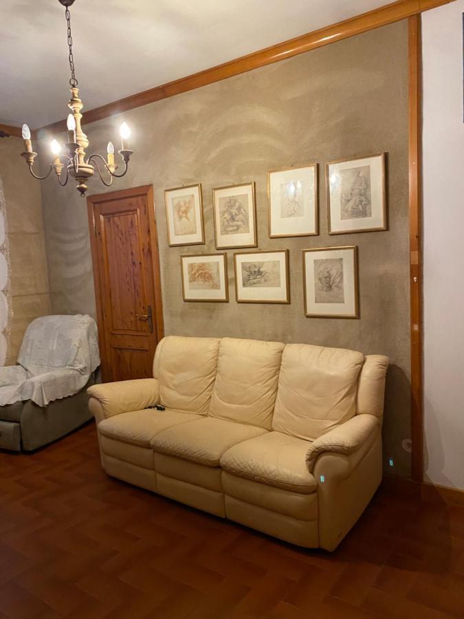 Casa Degli Zii Appartamento Letizia Luni Exterior foto